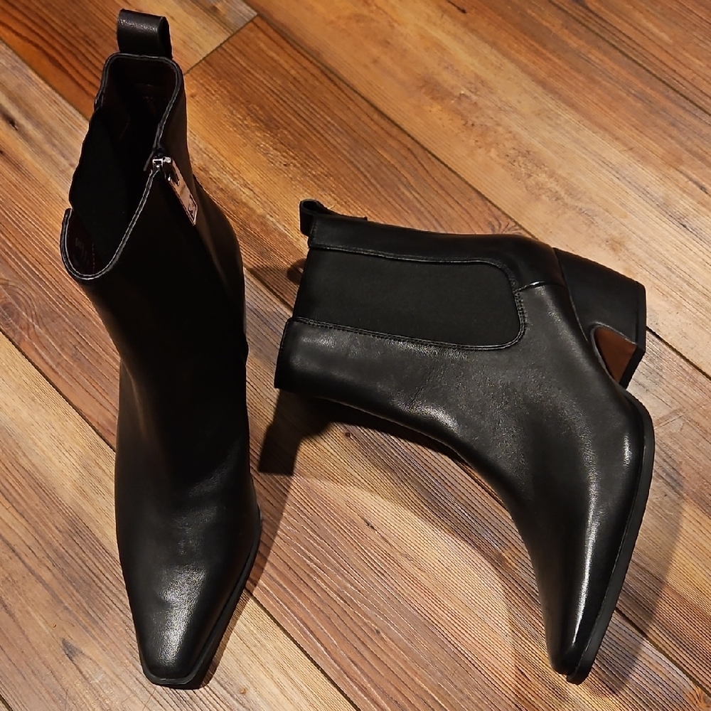 Sarto Black Ankle Boots